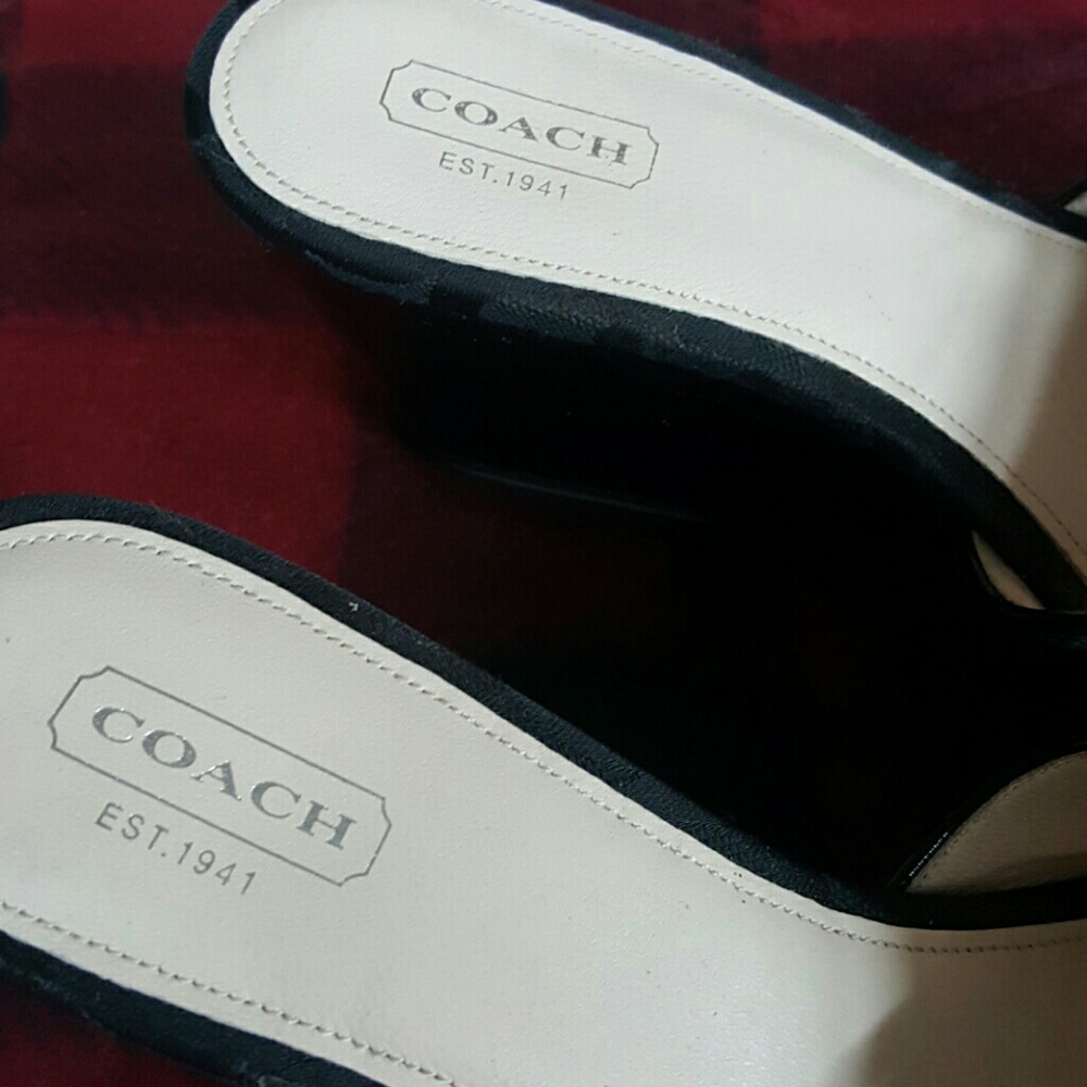 Shoes - Picture 2 of 4